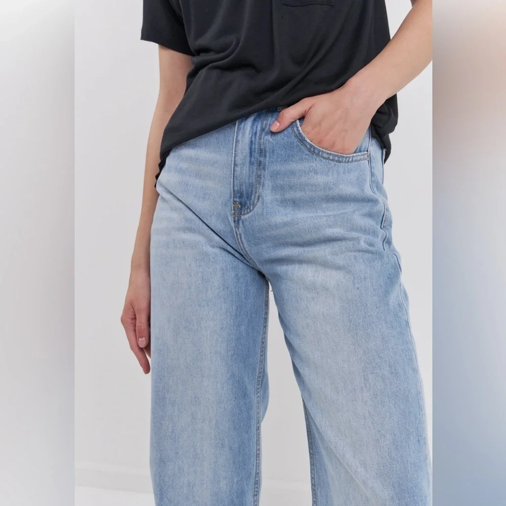 NWT Grey Lab High Waist Wide Leg denim - size 28 Nordstrom